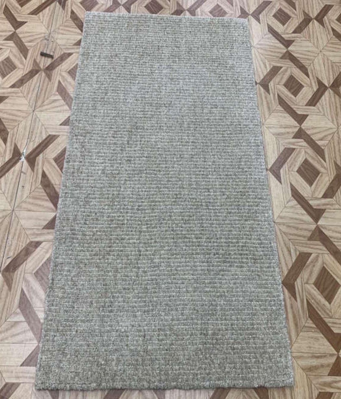 HAND LOOM KNOTTED CARPET CASTEL 10