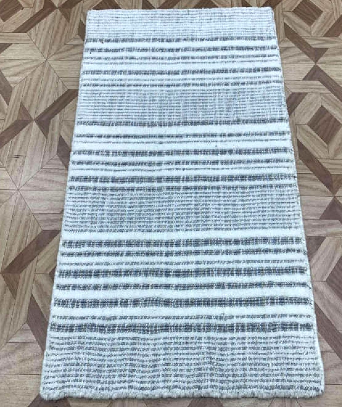 HAND LOOM CARPET NOTES 02